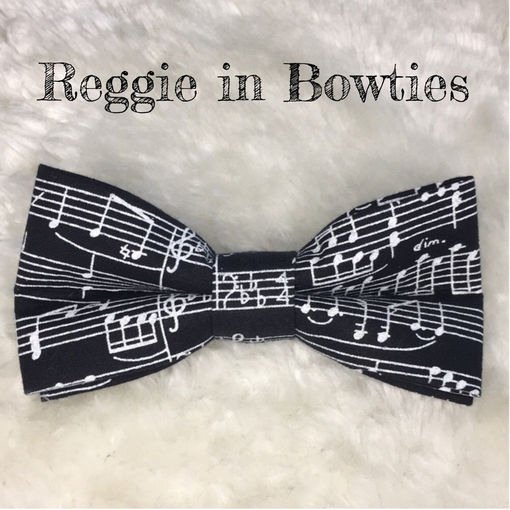 Pet Bowtie in Music Notes Print
